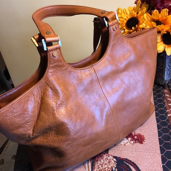 Tory Burch Bag 🔥 - Picture 8 of 8